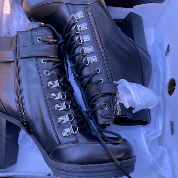 G by guess BNIB boots 8.5 - Picture 5 of 8